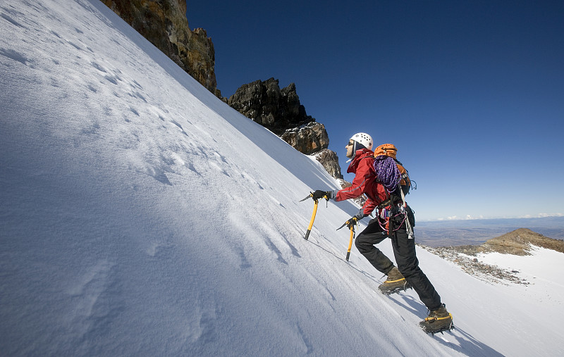 关于全国登山冠军赛,攀登不止追求高度的信息 关于全国登山冠军赛,攀登不止追求高度的信息