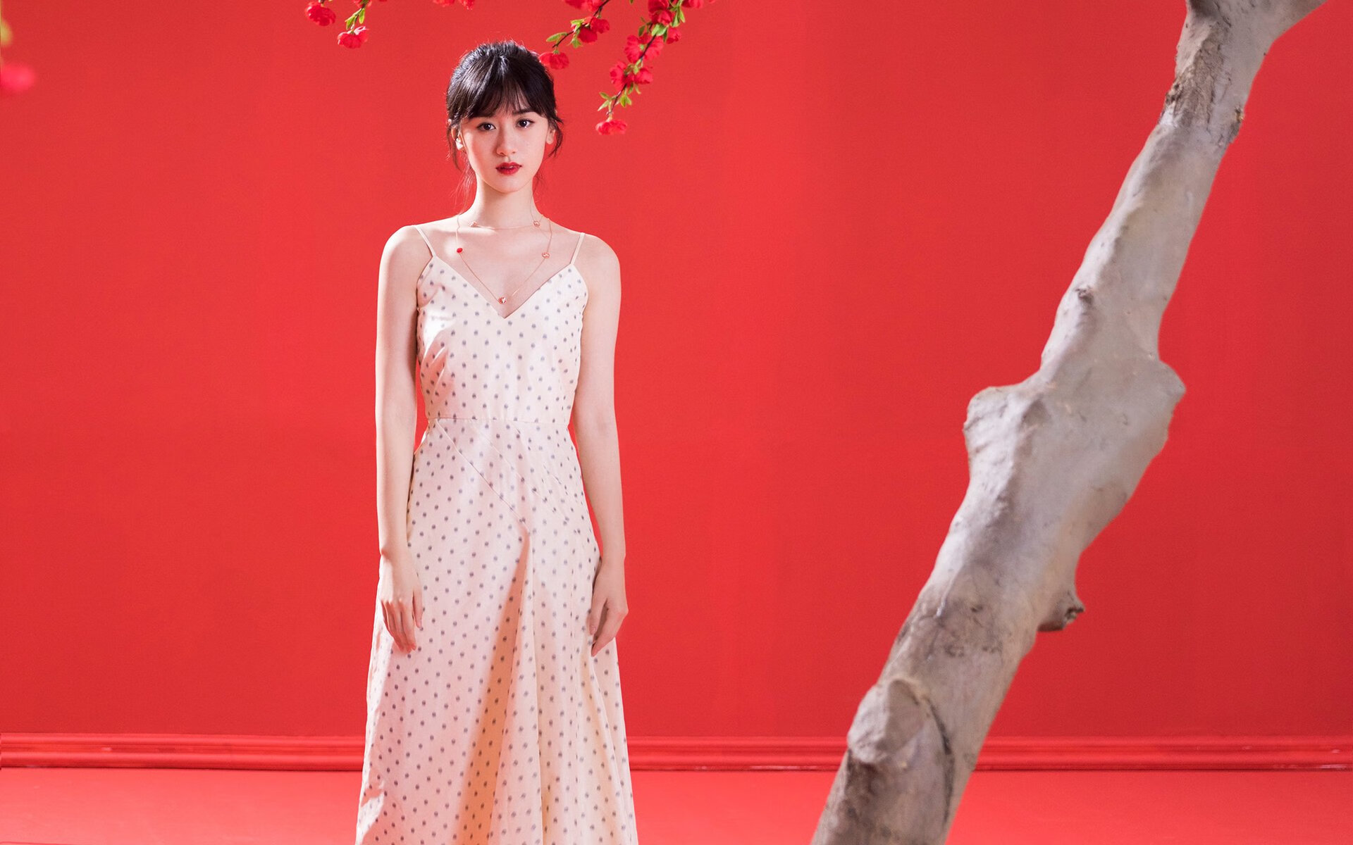 李钦诚在“湾区杯”围棋大棋士赛中表现抢眼