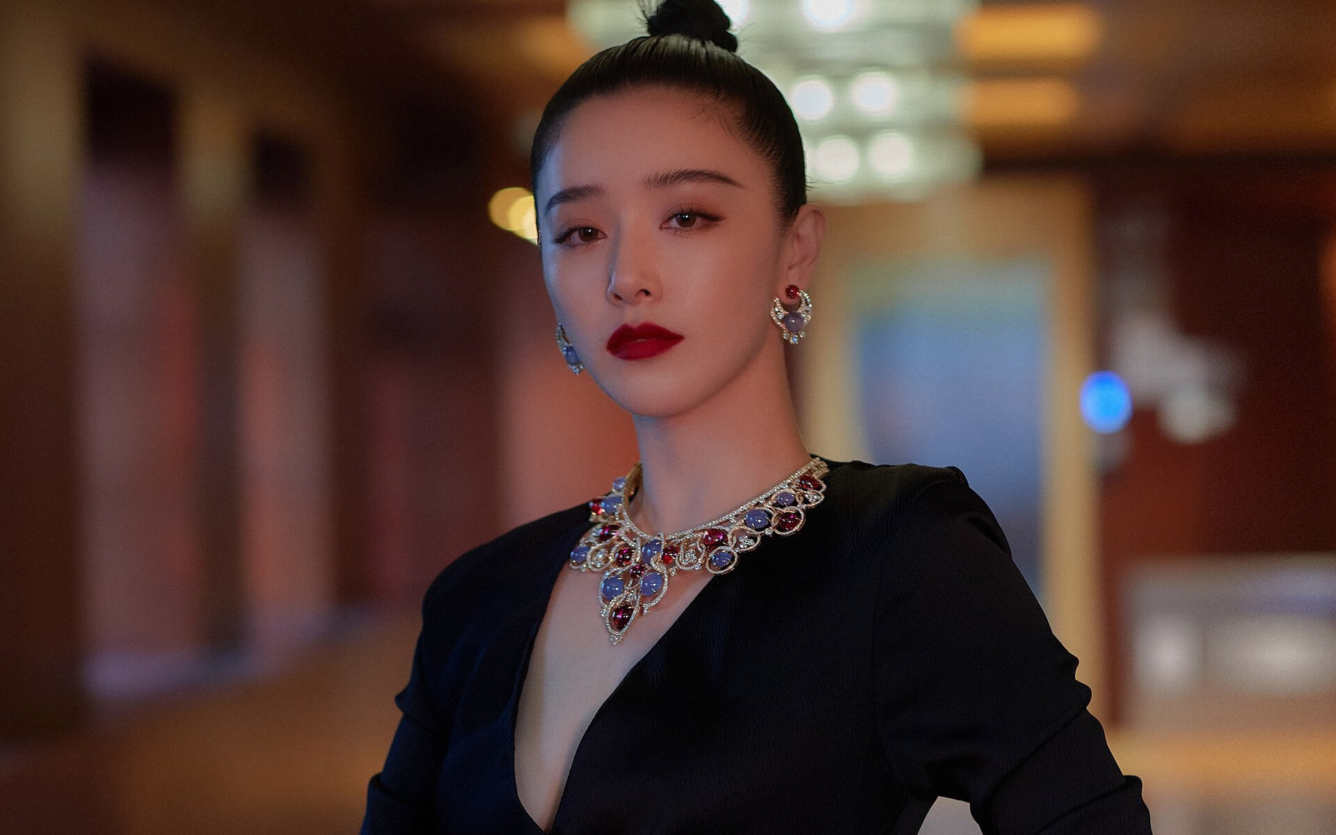 波兰队未来潜力：如何通过结合科技与心理训练弥补短板，波兰队强不强